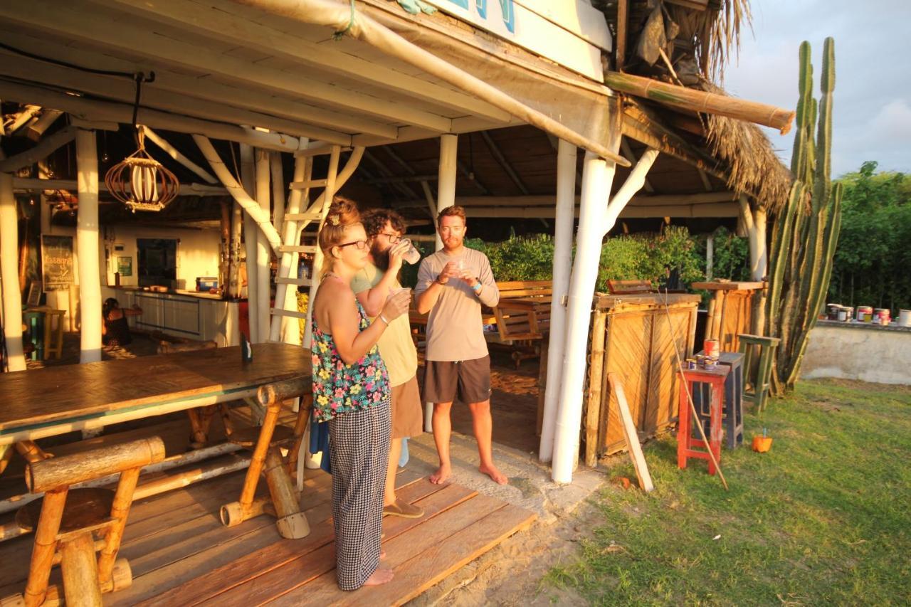 Kamala Surf & Backpacker Hostel Montañita Exterior foto