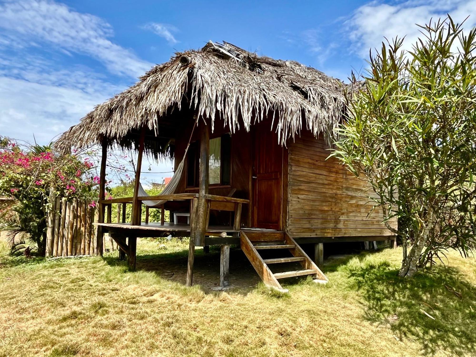 Kamala Surf & Backpacker Hostel Montañita Exterior foto
