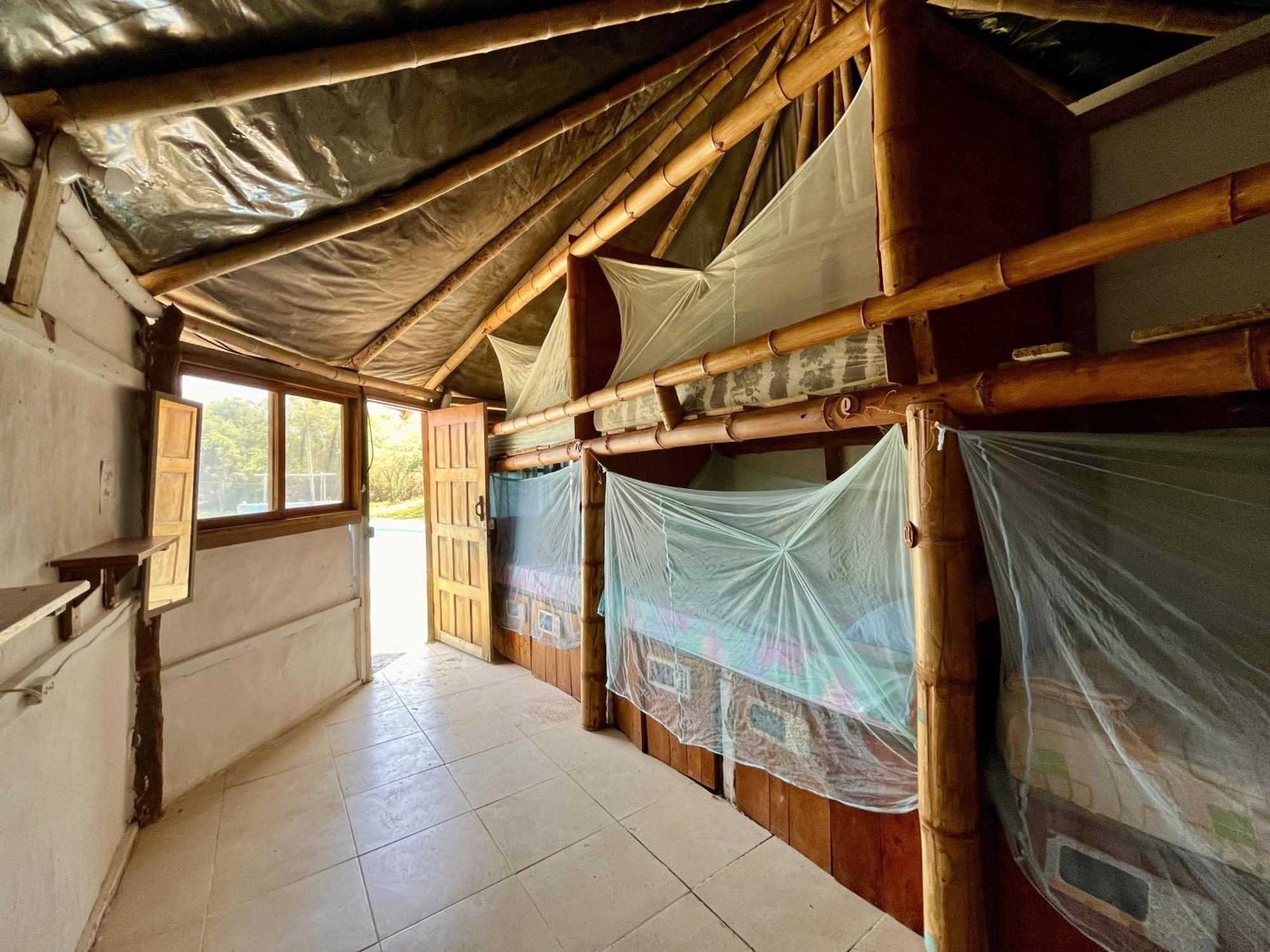Kamala Surf & Backpacker Hostel Montañita Exterior foto